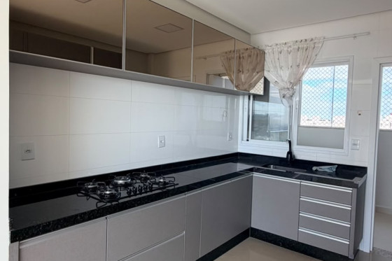 Apartamento para alugar - 102m² - Jardim dos Príncipes, Umuarama-PR