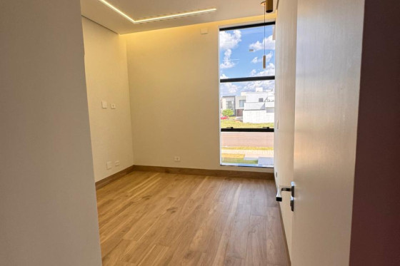 Casa para alugar - 146m² - Umuarama-PR