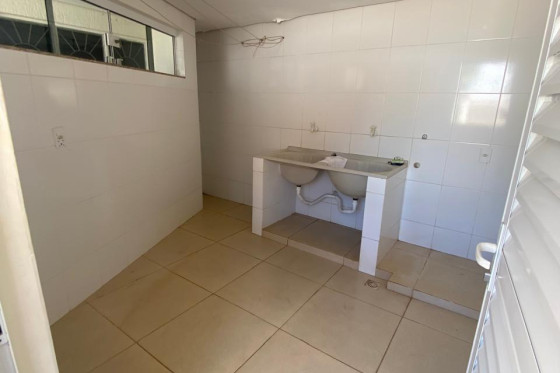 Casa para alugar - 430m² - Zona I, Umuarama-PR