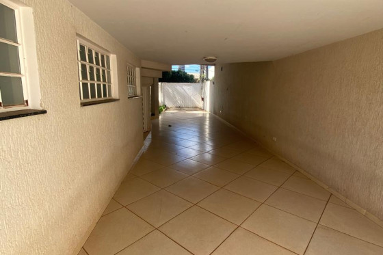 Casa para alugar - 430m² - Zona I, Umuarama-PR