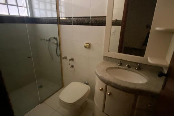 Casa para alugar - 430m² - Zona I, Umuarama-PR