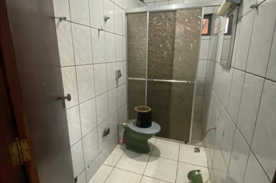 Casa para alugar - 430m² - Zona I, Umuarama-PR