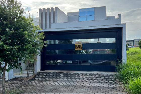 Casa 180m Umuarama-PR 488